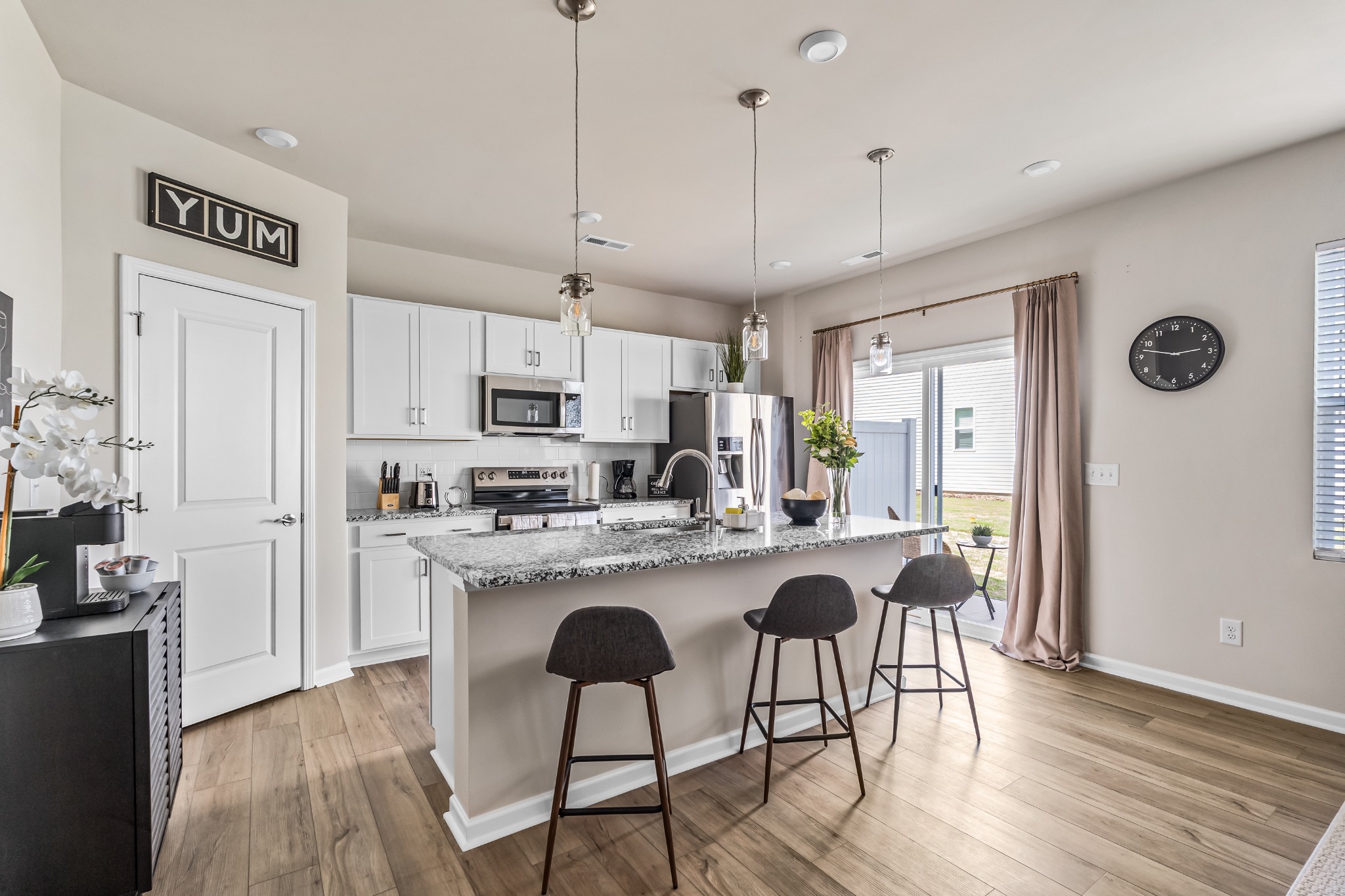 09-3026 Hutton Garden Ln-14